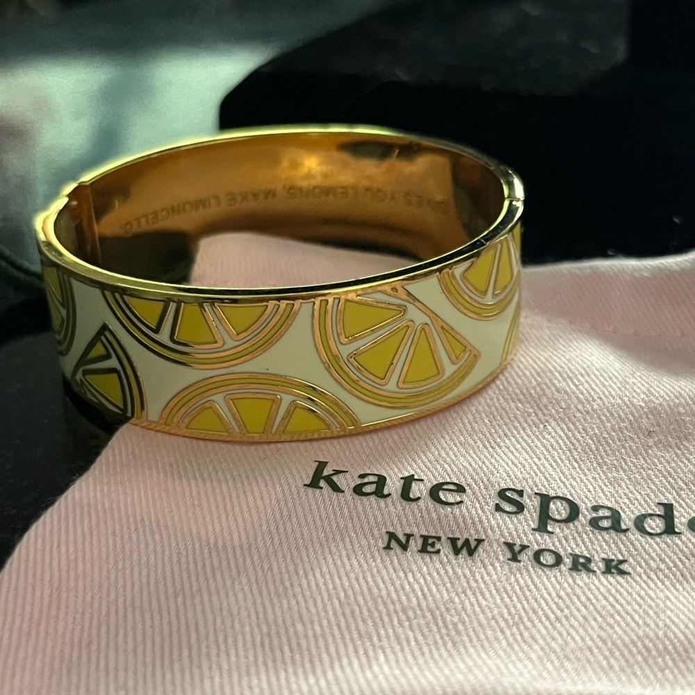 Kate Spade “When life gives you 🍋 lemons” hinged bracelet 
Hard to Find